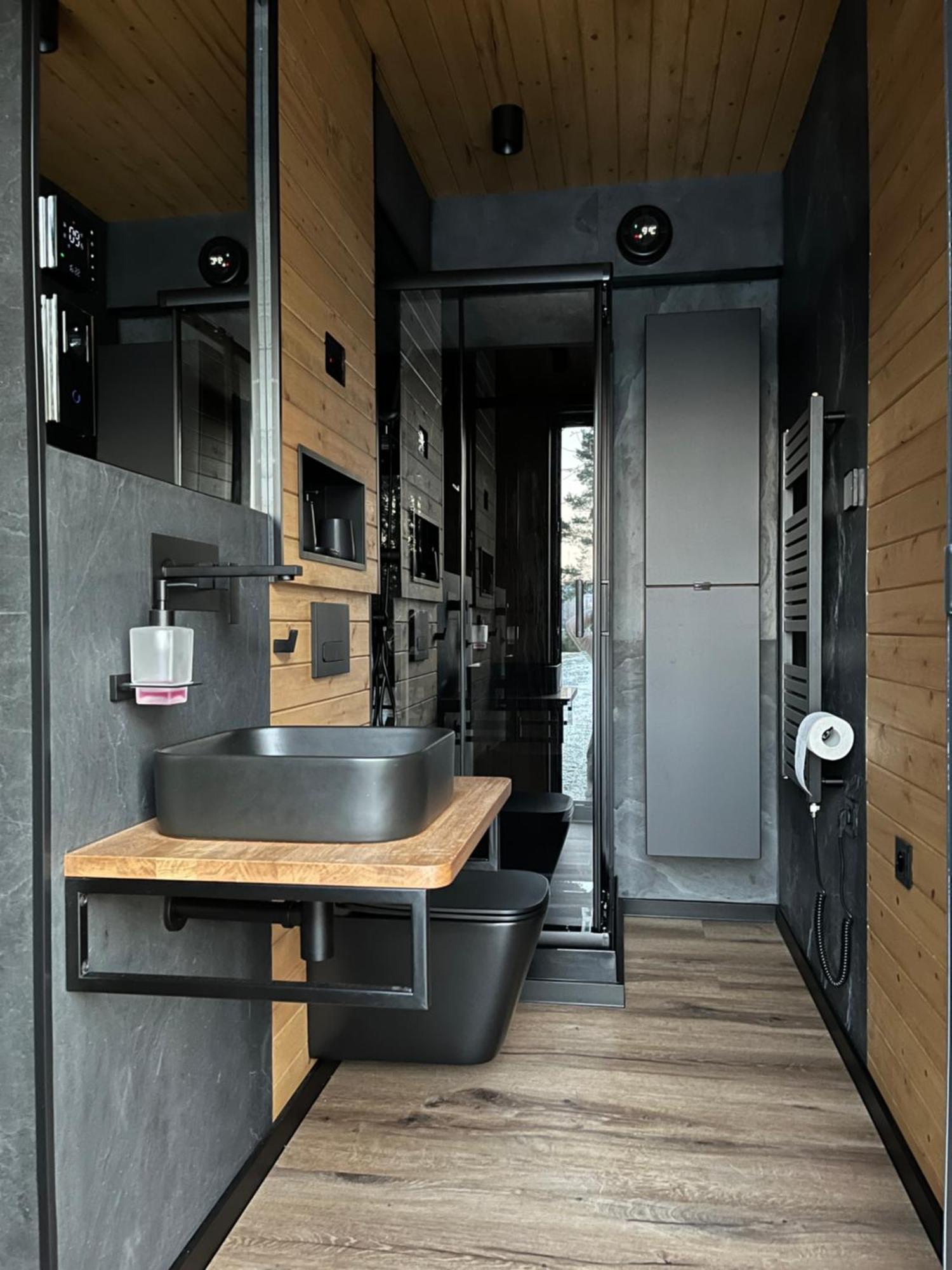 River Wellness Jince Exterior photo